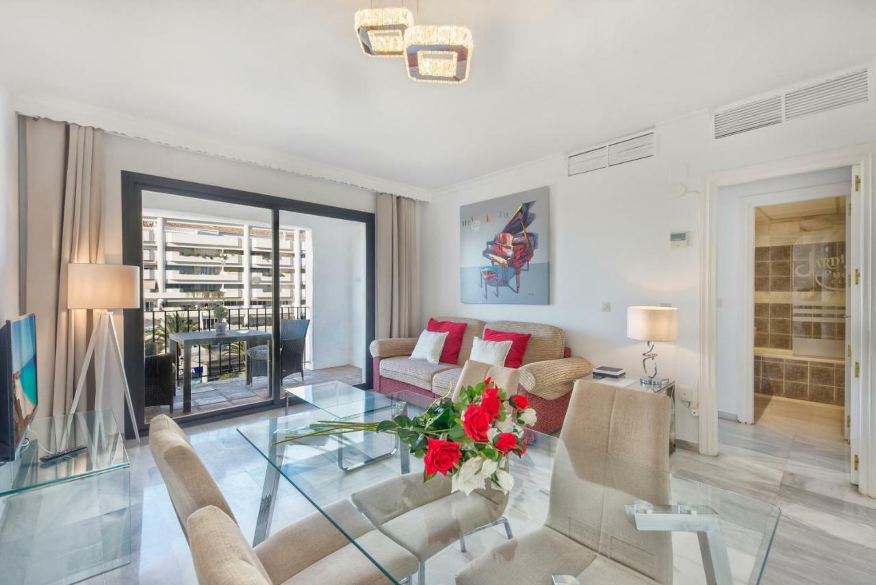 Jardines Del Puerto Apartment มาร์เบยา ภายนอก รูปภาพ
