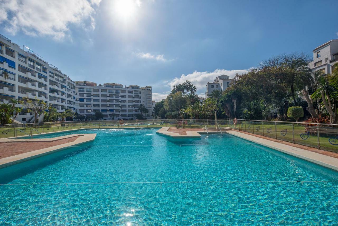 Jardines Del Puerto Apartment มาร์เบยา ภายนอก รูปภาพ